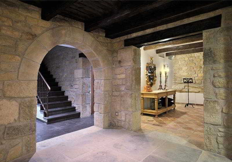 El Peiron Hotell Sos del Rey Católico Exteriör bild